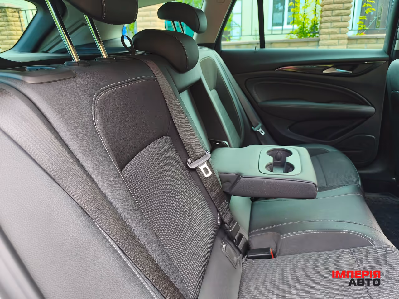 Opel Insignia - фото 27