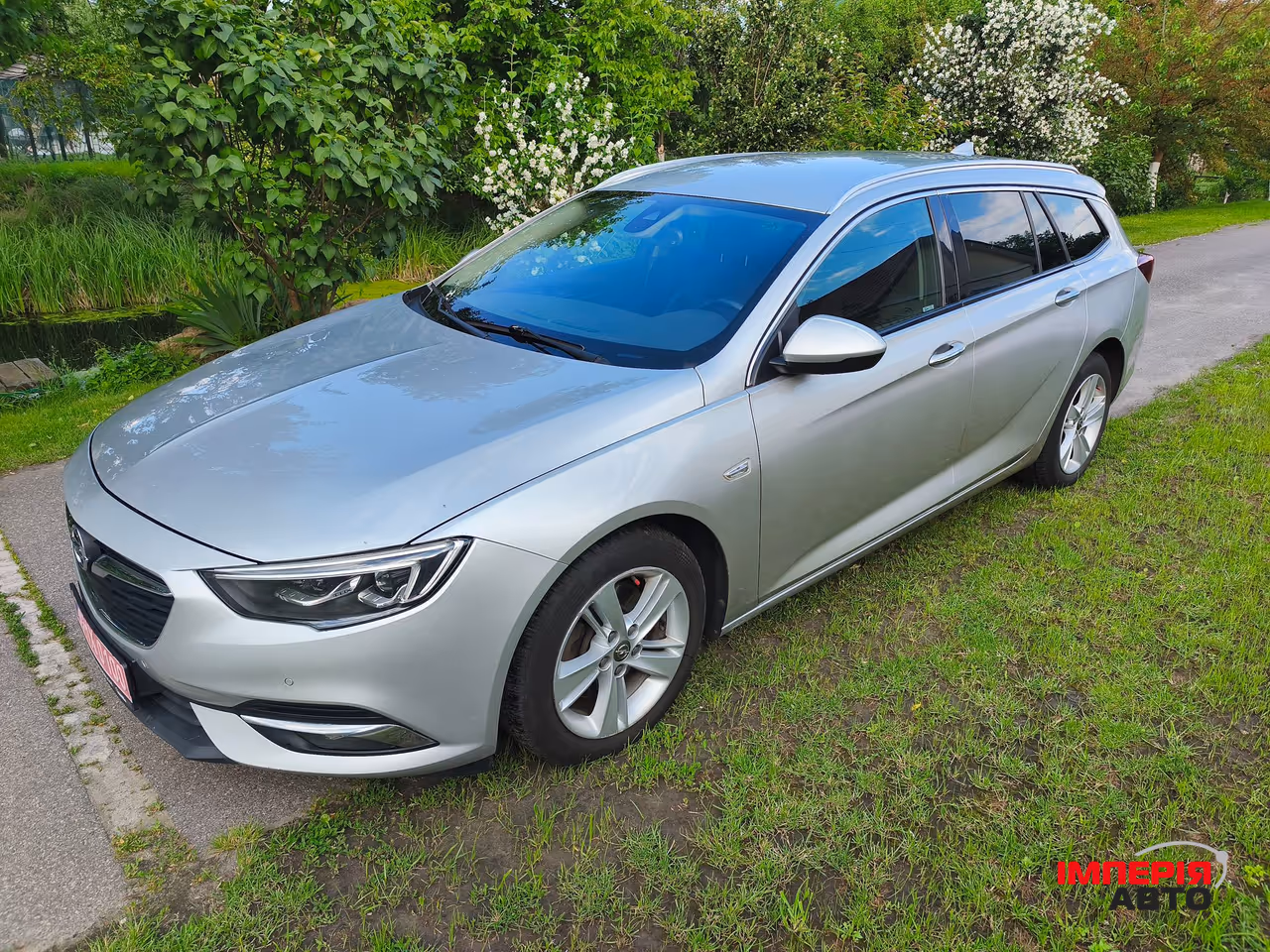 Opel Insignia - фото 1