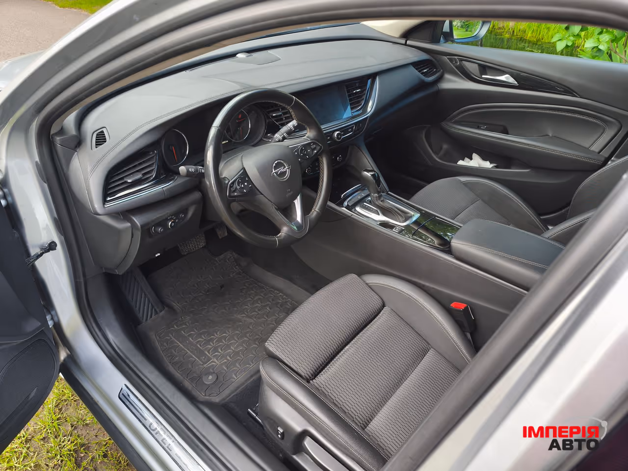 Opel Insignia - фото 11