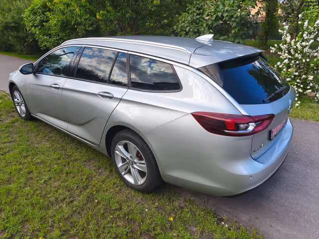 Opel Insignia - фото 3