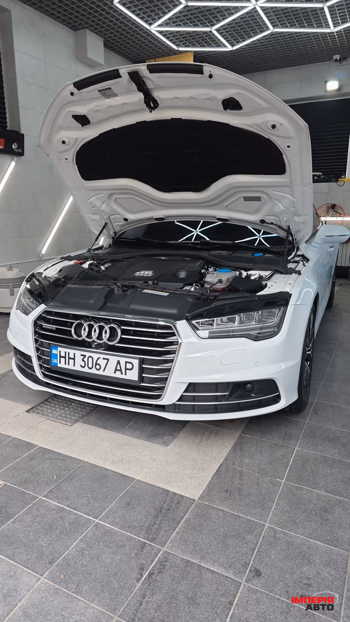 Audi A7 - фото 14