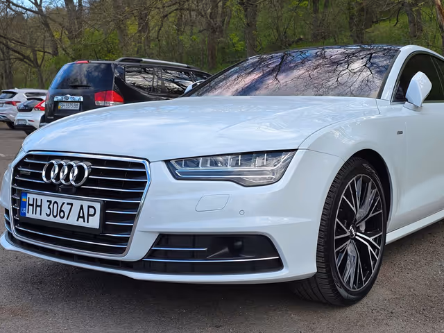 Audi A7 - фото 1