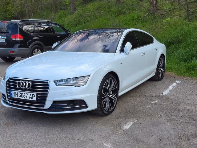 Audi A7 - фото 2