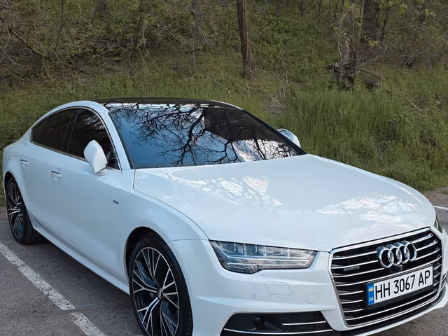 Audi A7 - фото 3