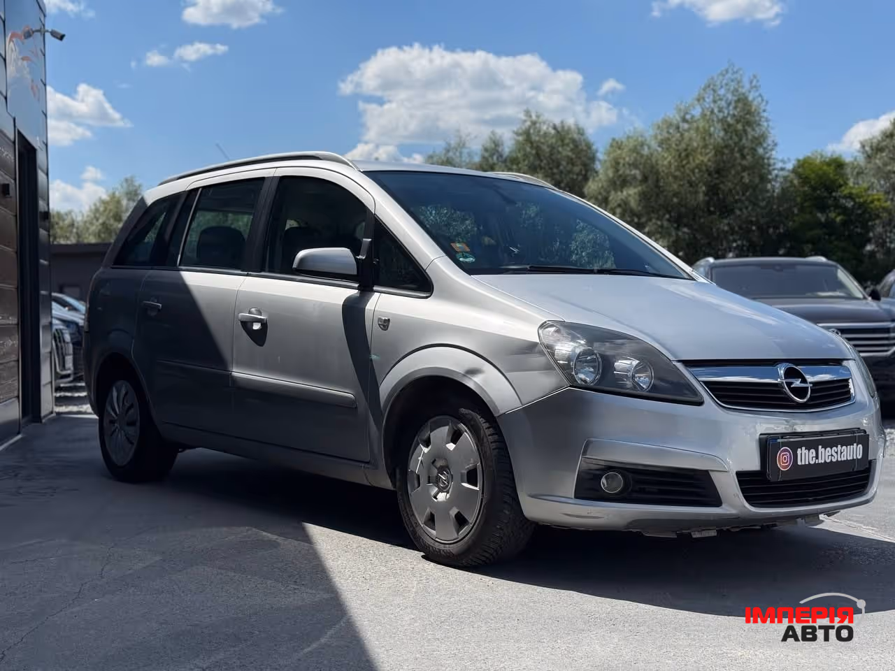 Opel Zafira - фото 7