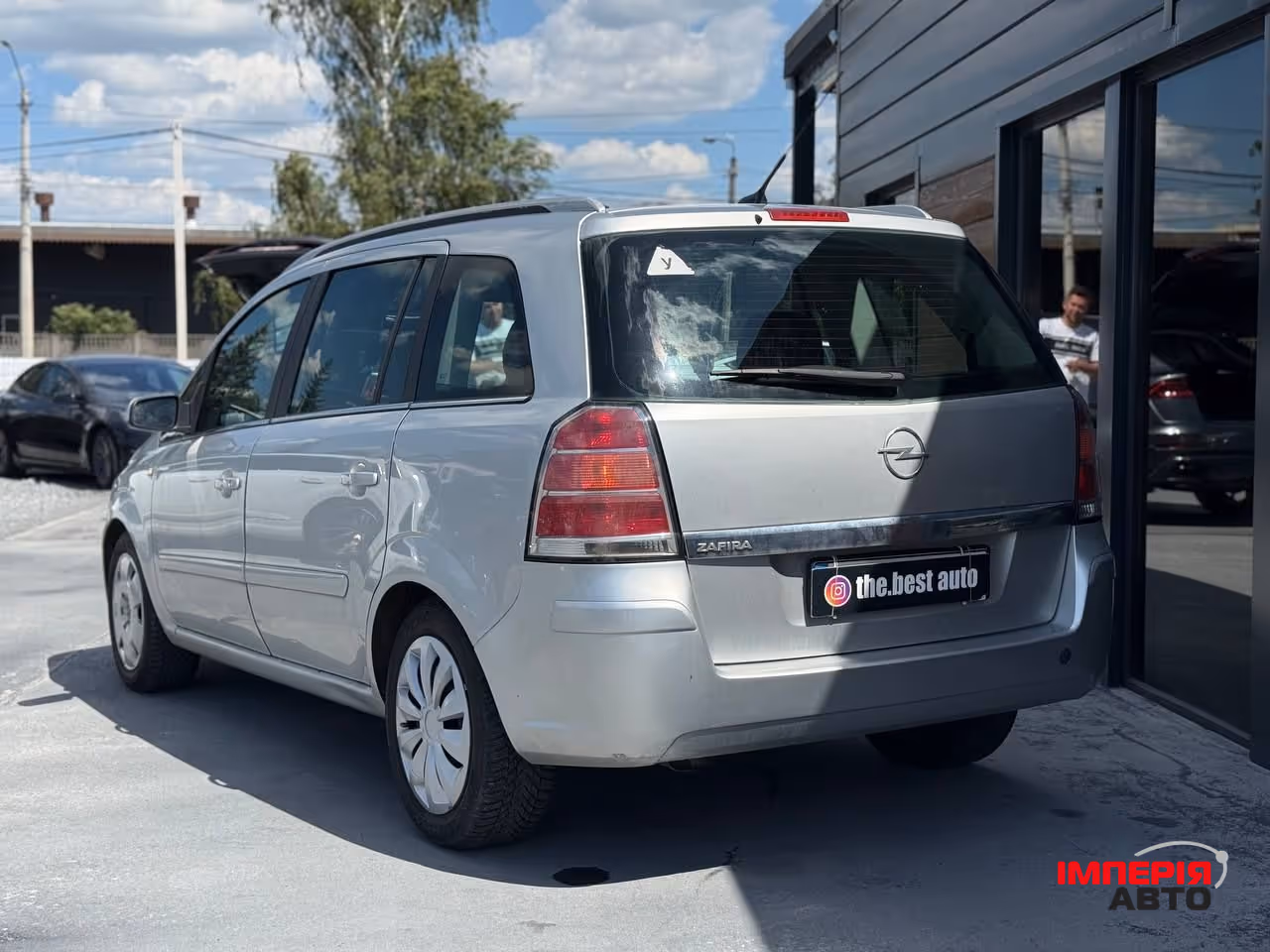 Opel Zafira - фото 6