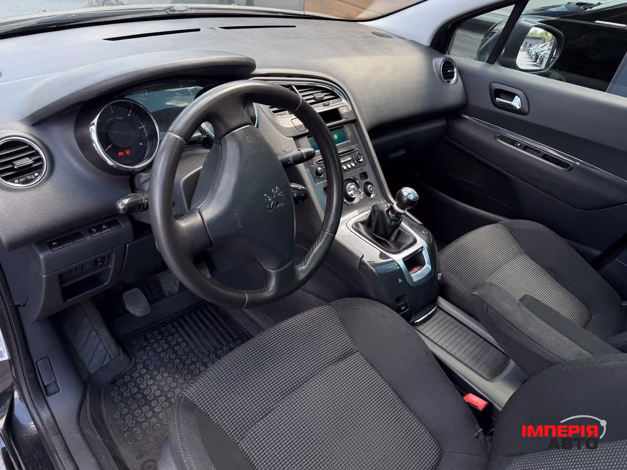 Peugeot 5008 - фото 16