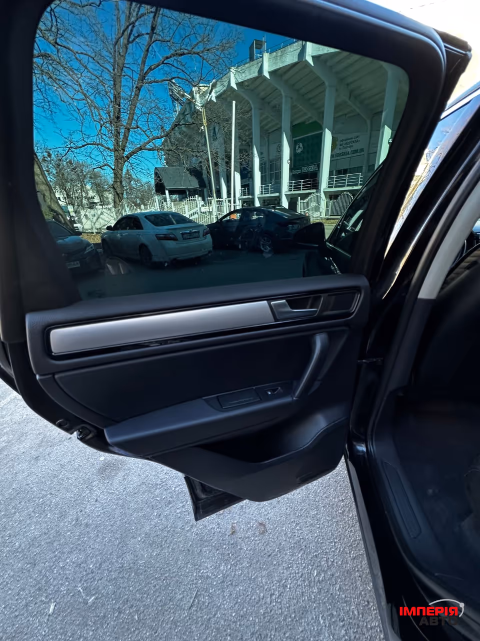 Volkswagen Touareg - фото 17