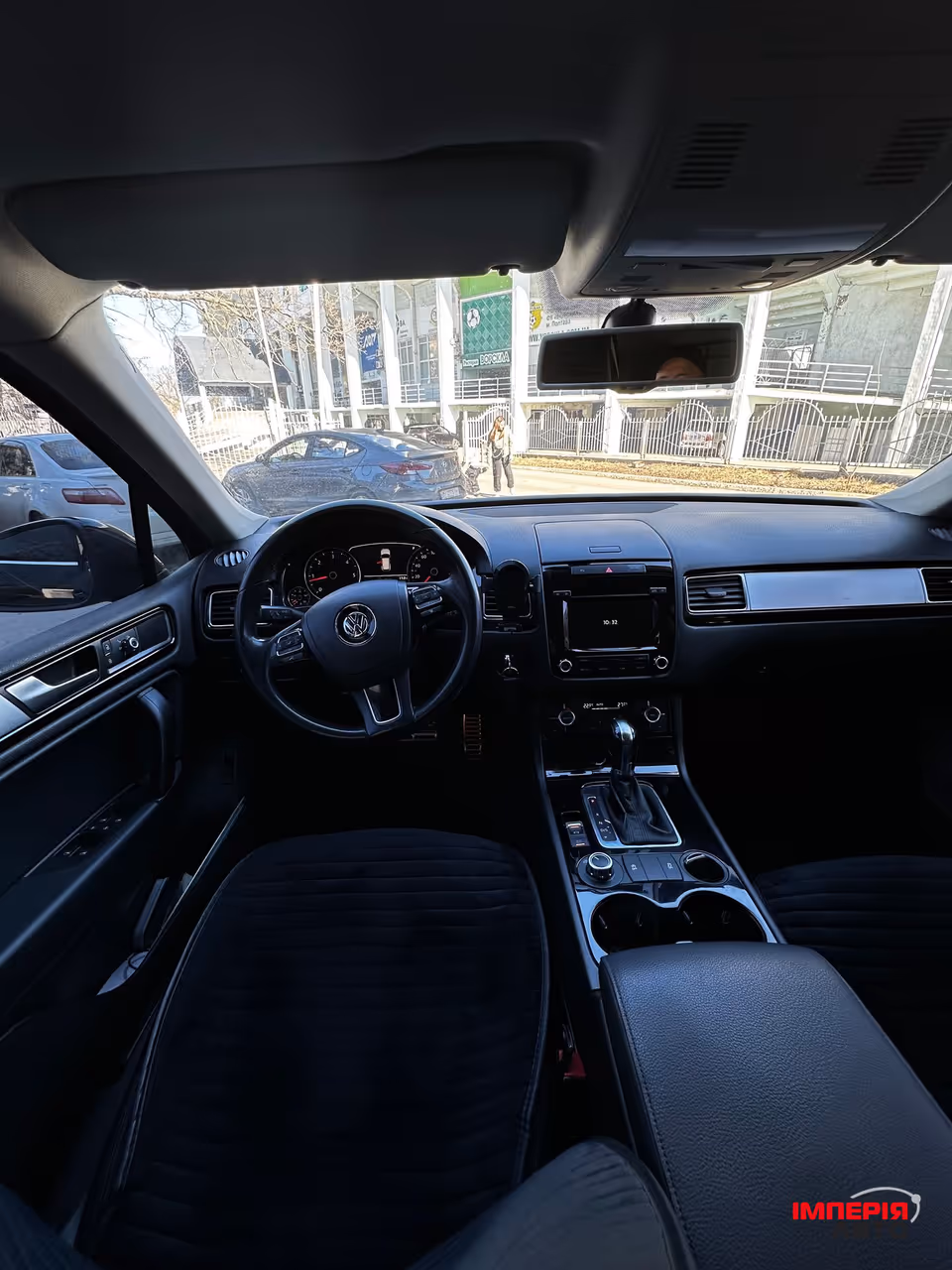 Volkswagen Touareg - фото 15