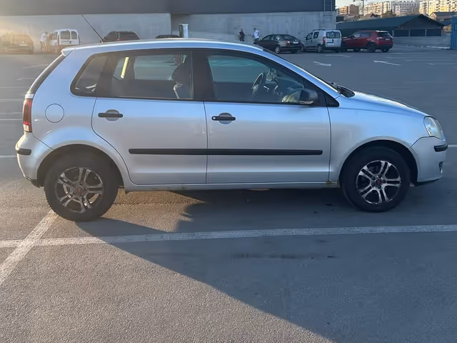Volkswagen Polo - фото 2