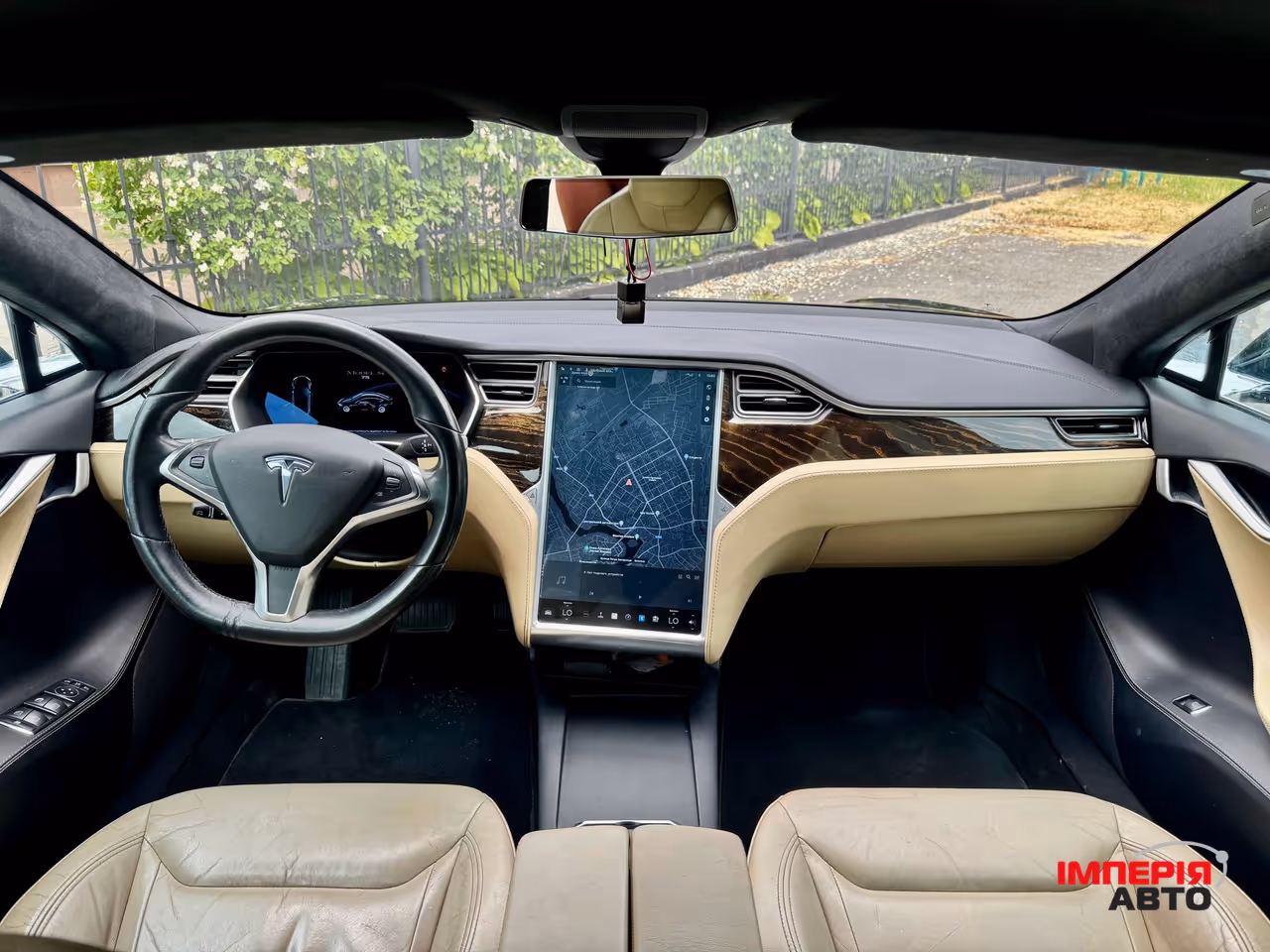 Tesla Model S - фото 9