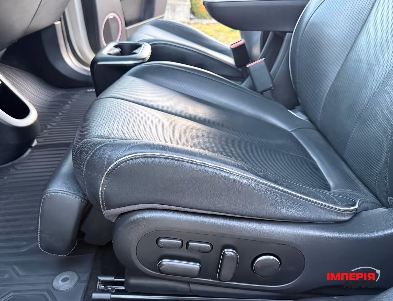 Hyundai IONIQ 5 - фото 16