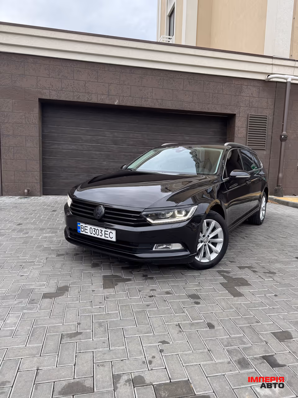 Volkswagen Passat - фото 2