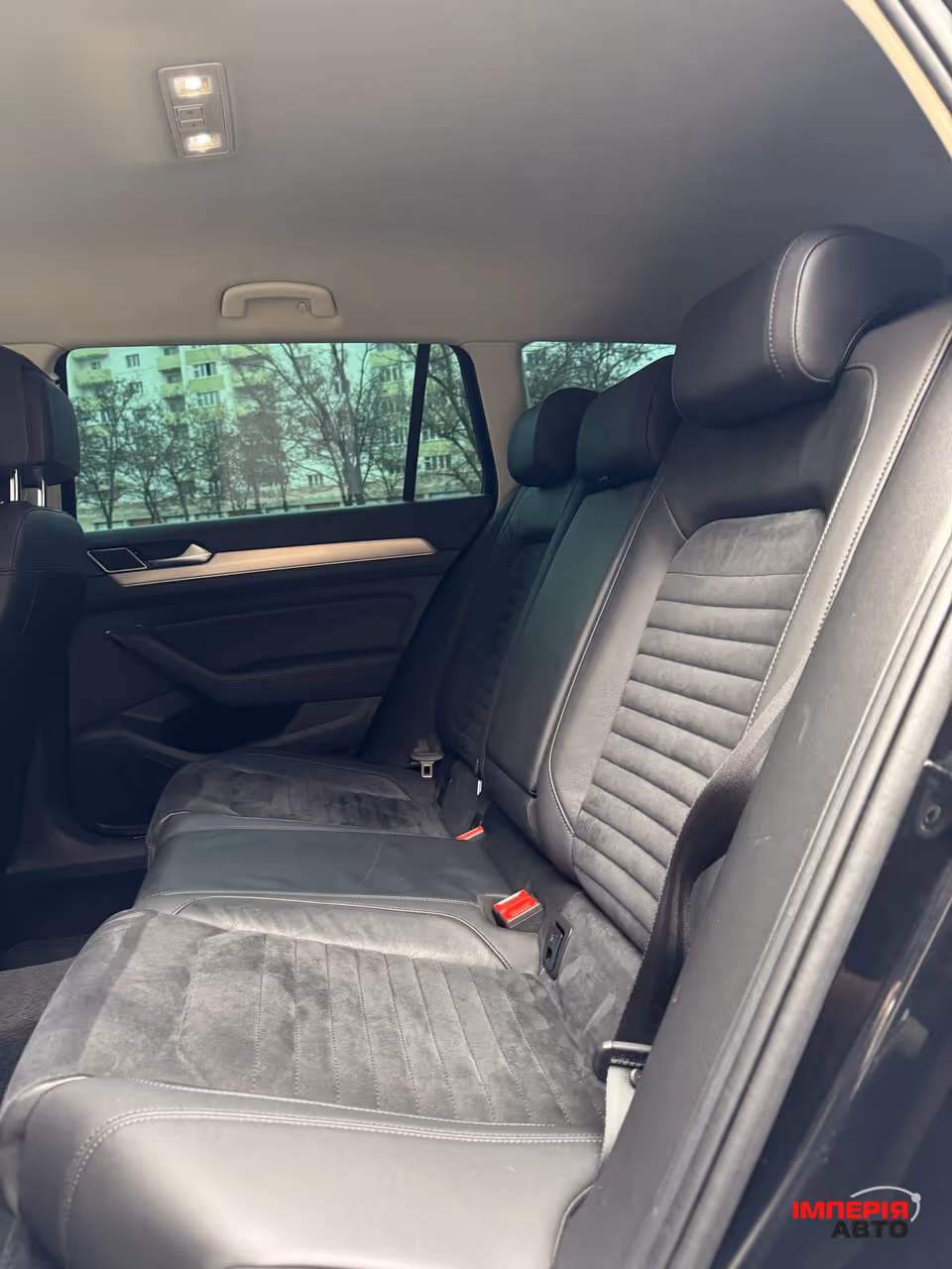 Volkswagen Passat - фото 22