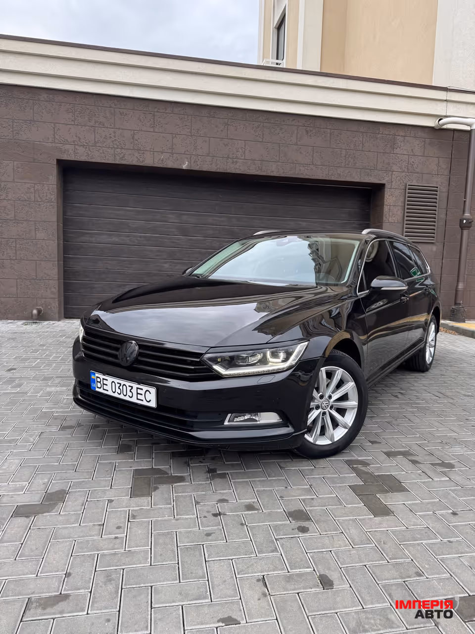 Volkswagen Passat - фото 1