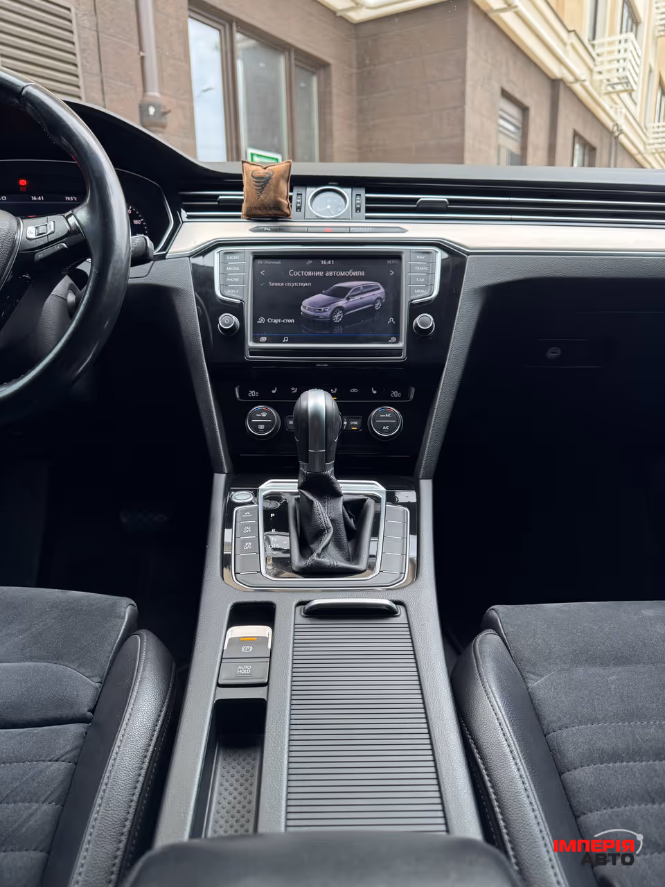 Volkswagen Passat - фото 26