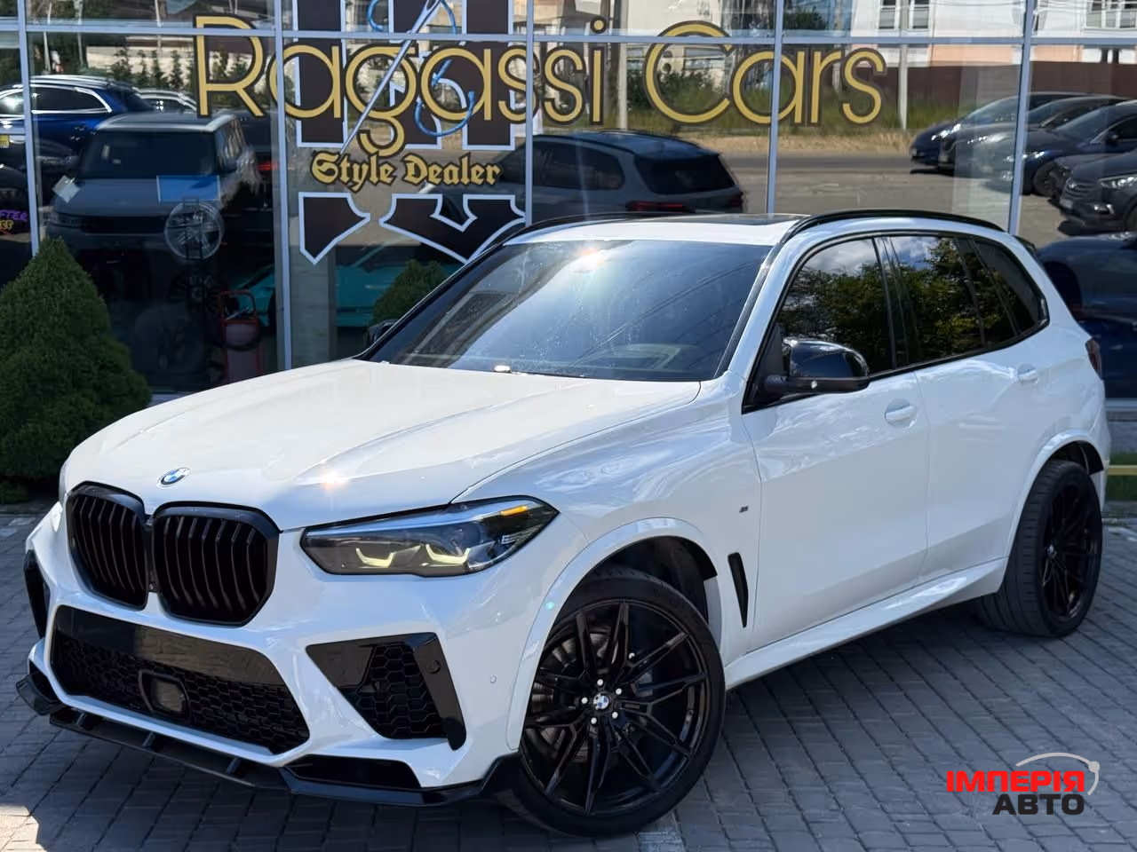 BMW X5 - фото 1