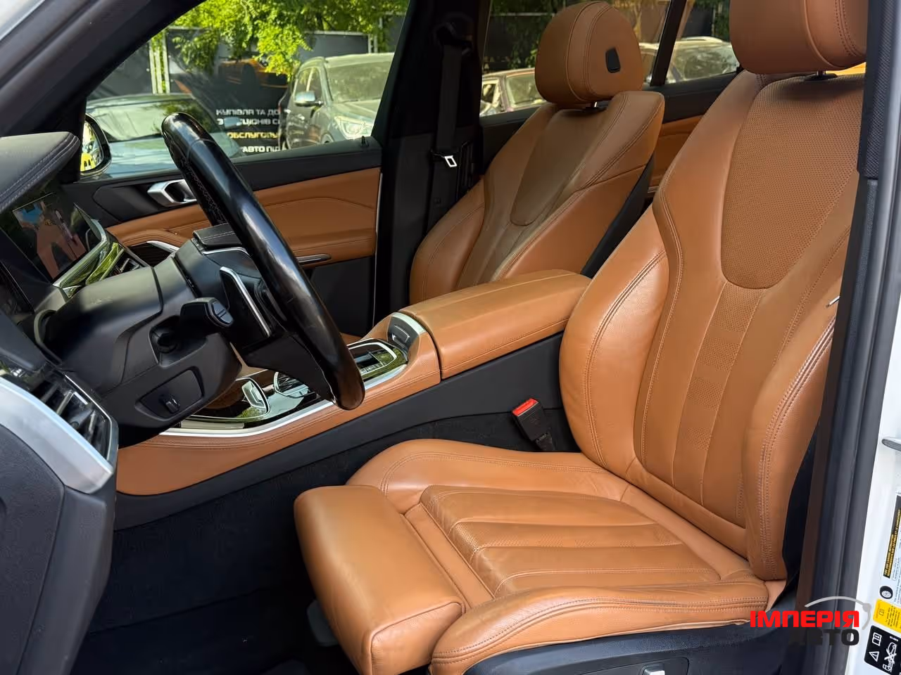 BMW X5 - фото 9