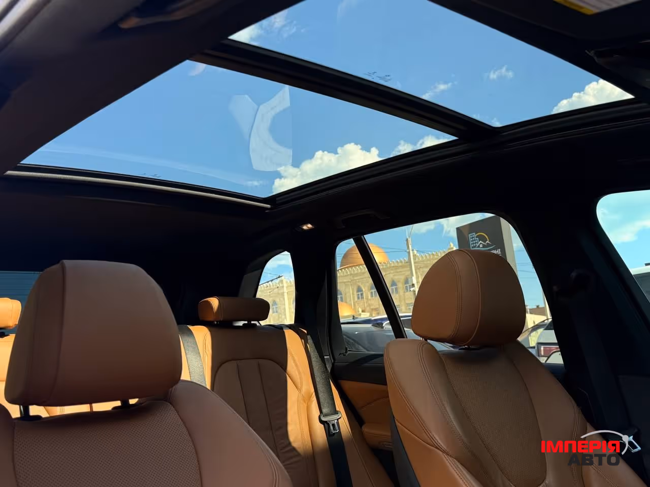 BMW X5 - фото 8