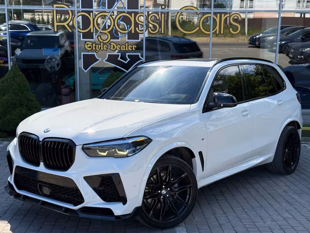BMW X5 - фото 1