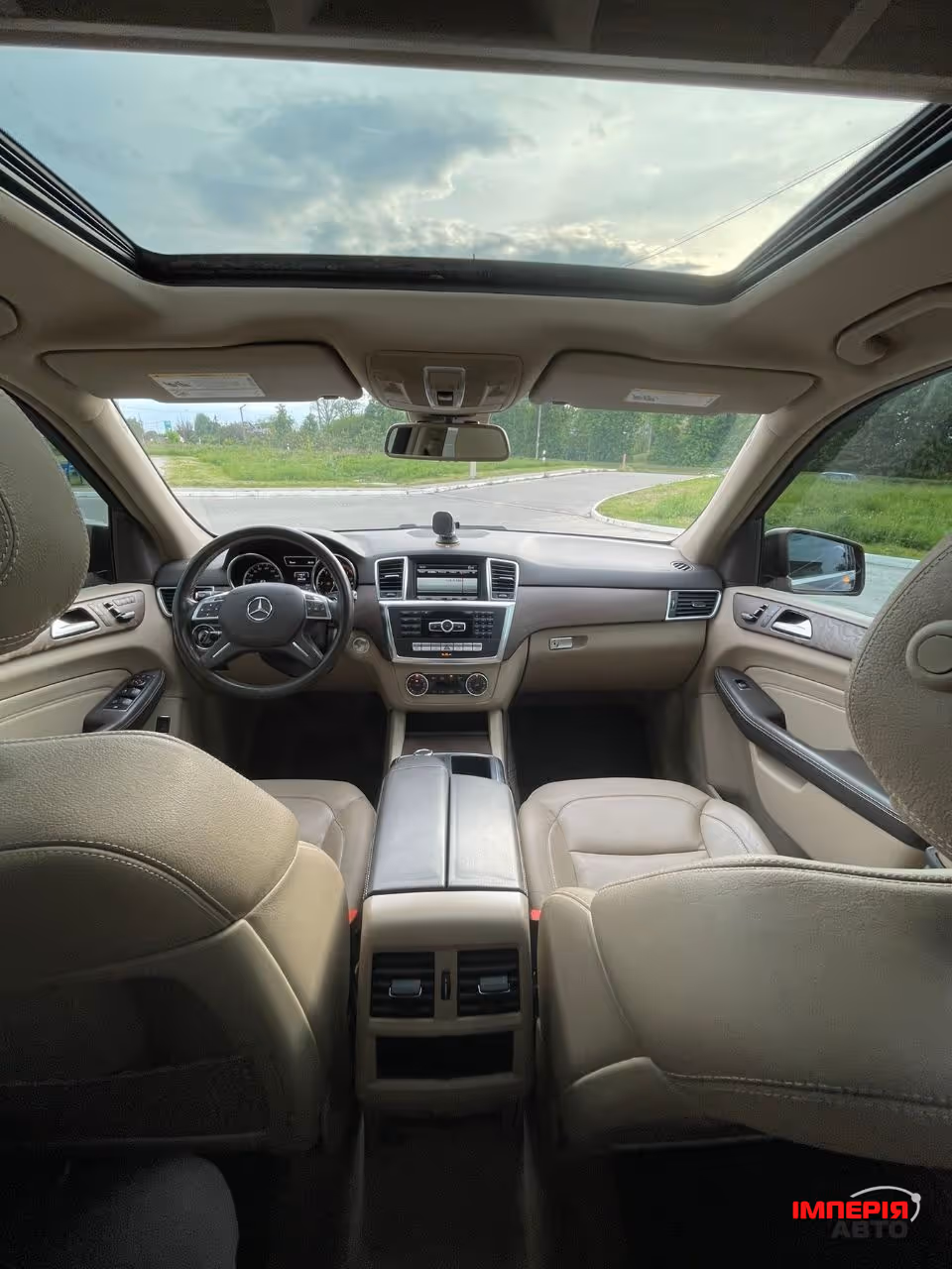 Mercedes-Benz M-Класс - фото 12
