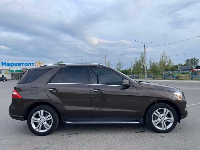 Mercedes-Benz M-Класс - фото 5