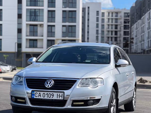 Volkswagen Passat - фото 2