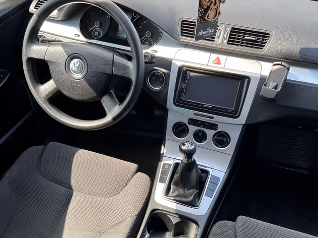 Volkswagen Passat - фото 5