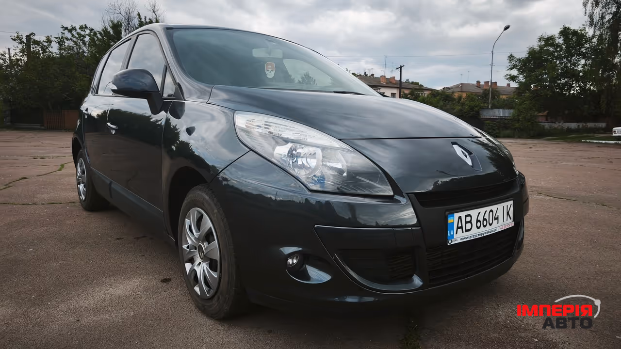 Renault Megane - фото 4