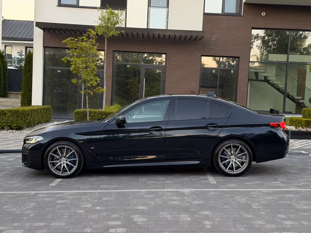 BMW 5 серії - фото 4