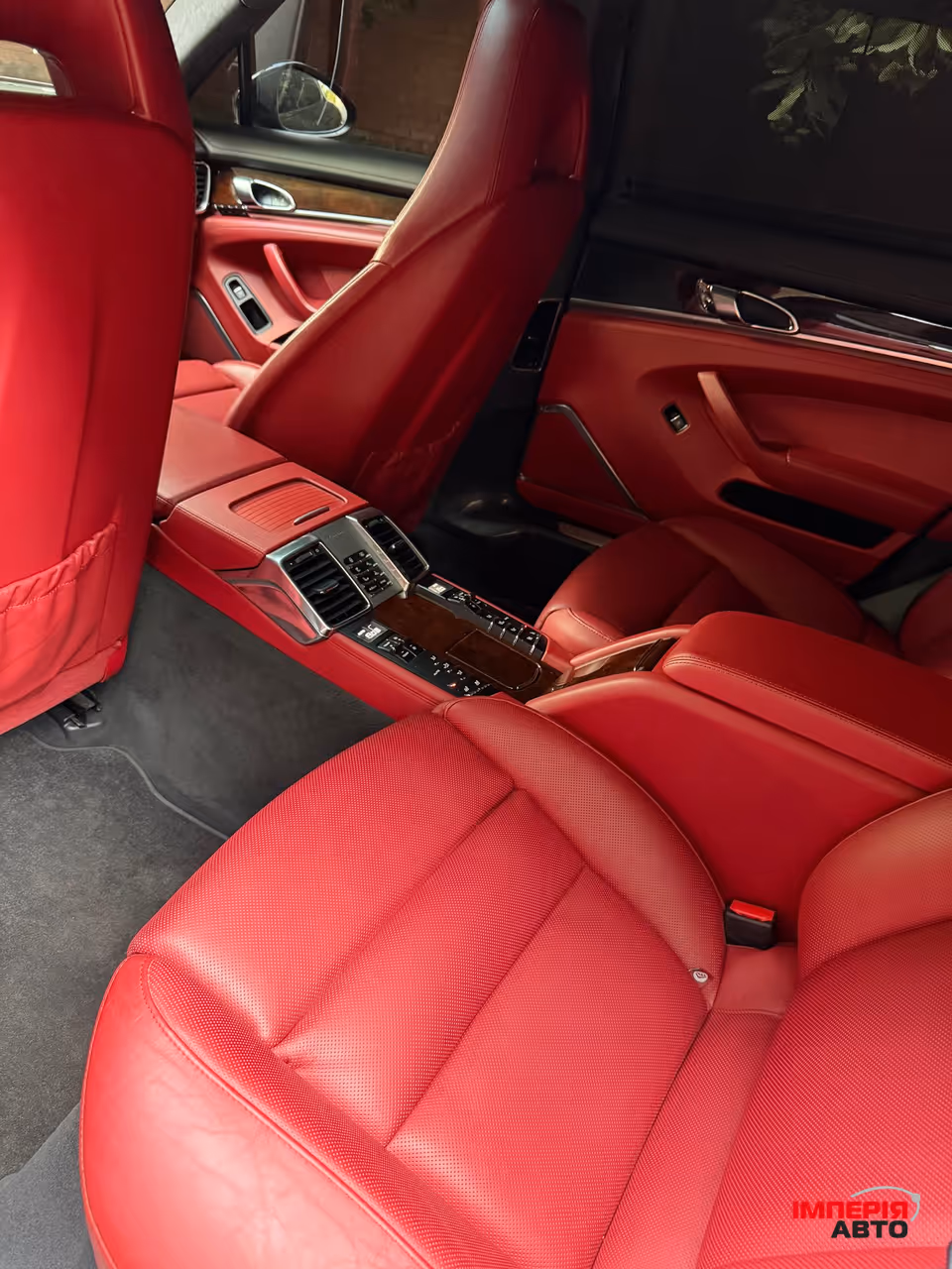 Porsche Panamera - фото 16