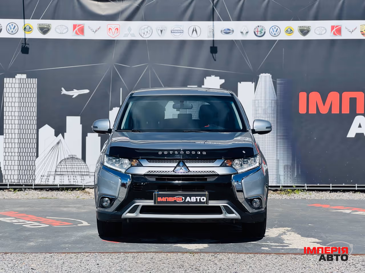 Mitsubishi Outlander - фото 3
