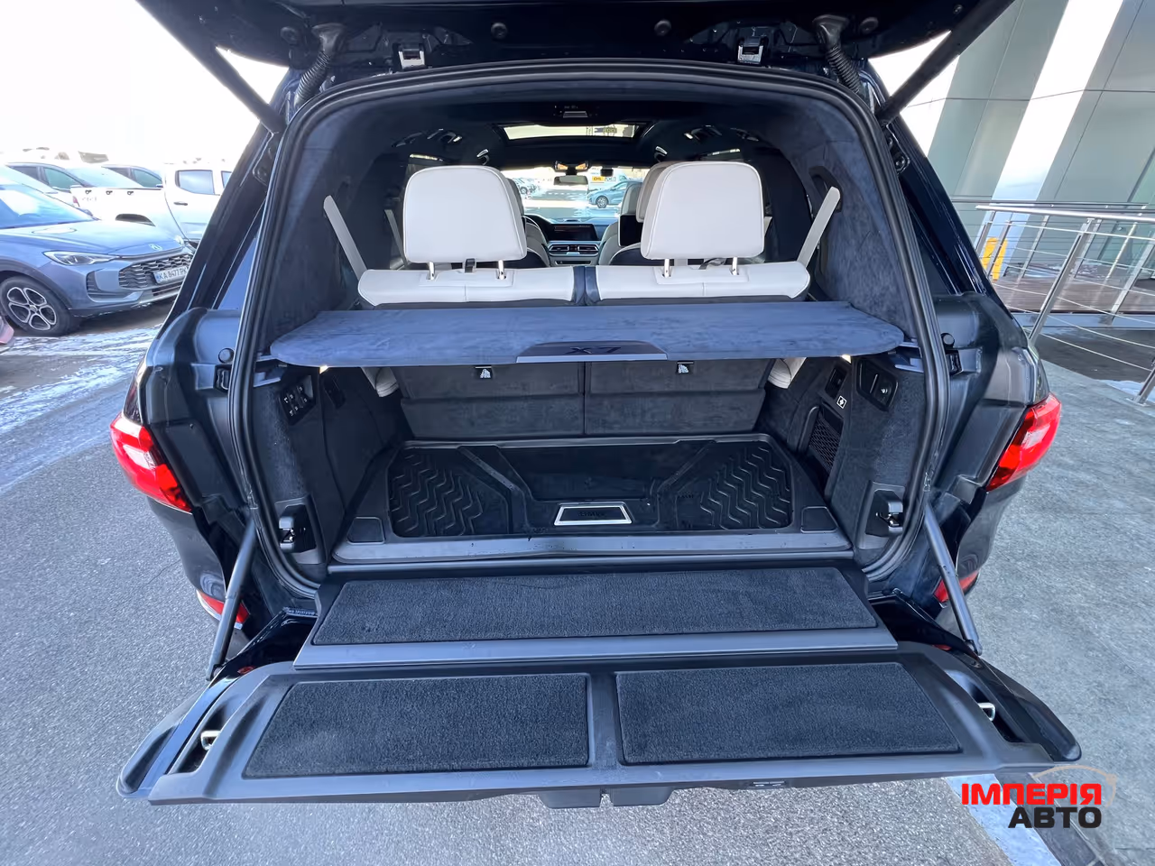BMW X7 - фото 23