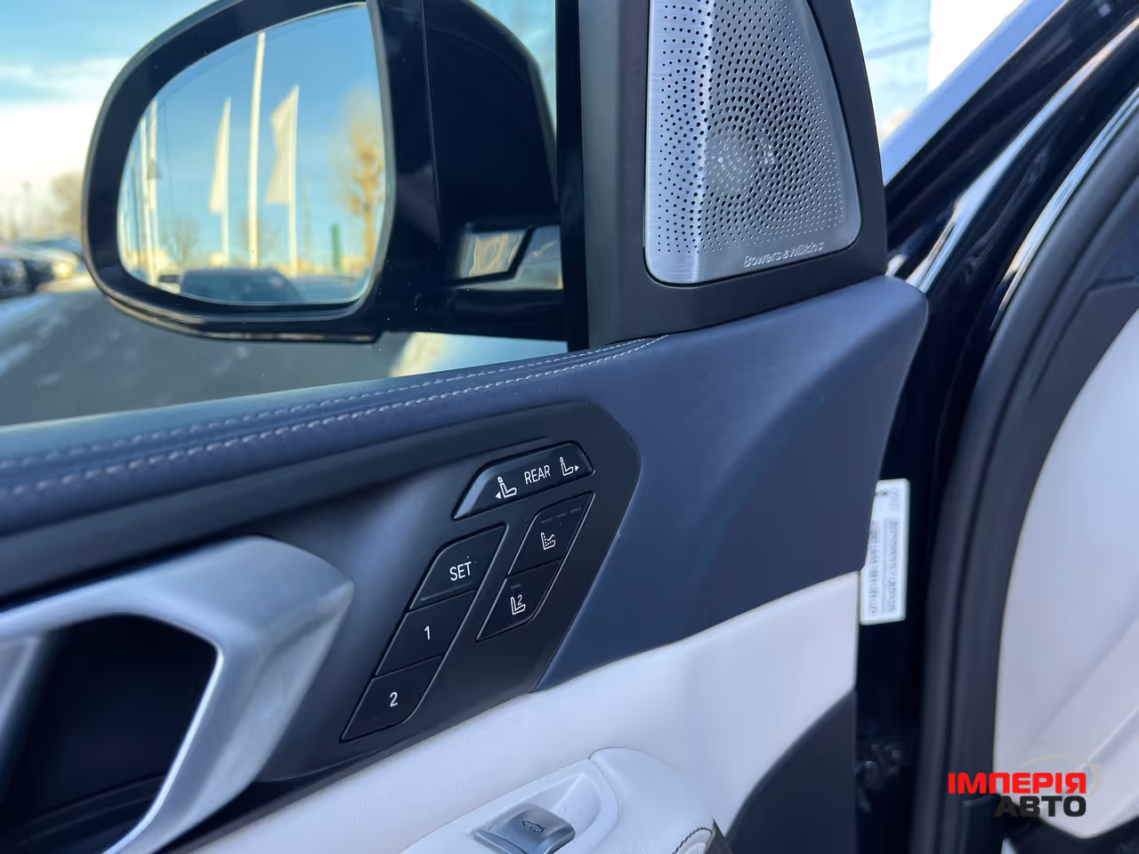 BMW X7 - фото 17
