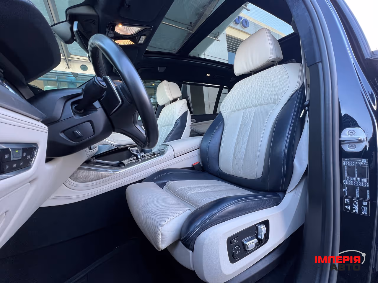 BMW X7 - фото 11