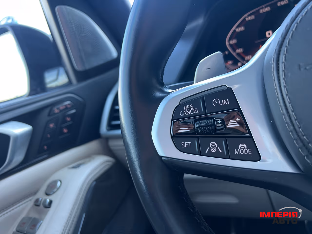 BMW X7 - фото 41