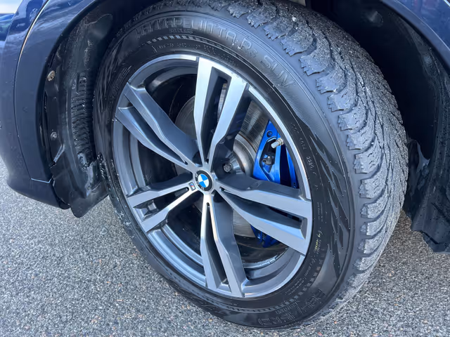 BMW X7 - фото 2