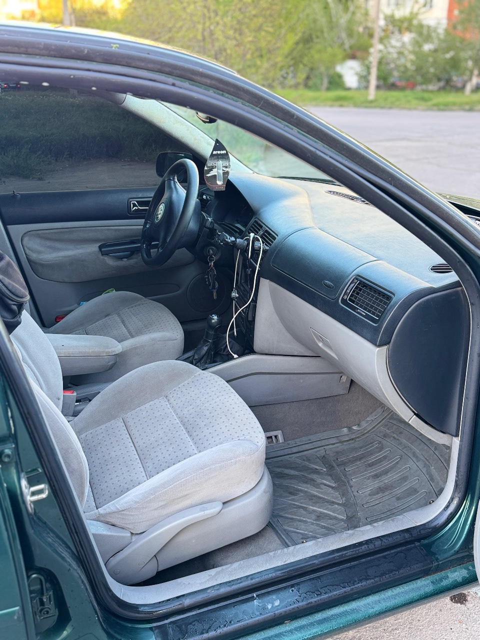 Volkswagen Bora - фото 8