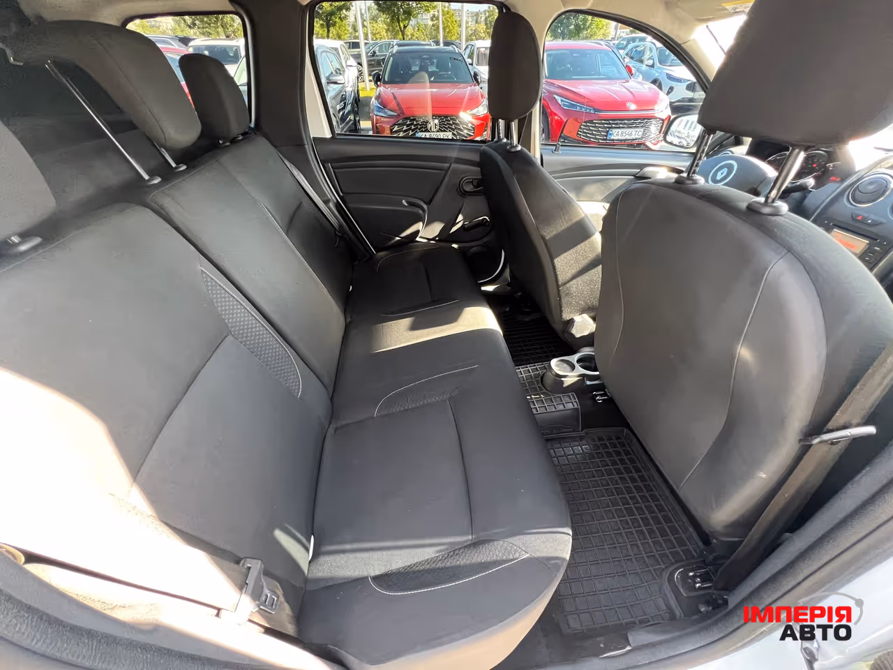 Renault Duster - фото 7
