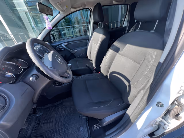 Renault Duster - фото 2