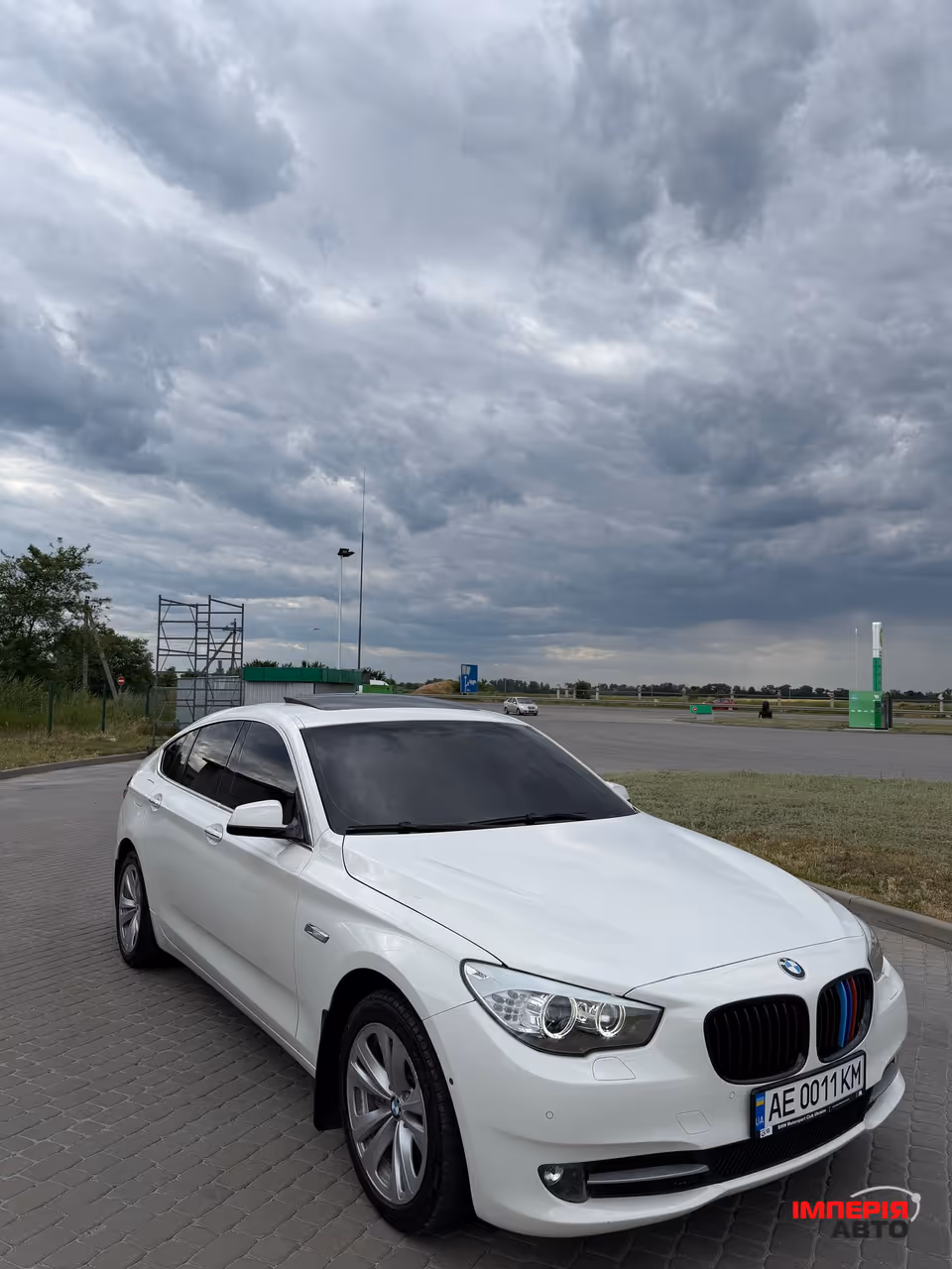 BMW 5 серії - фото 8