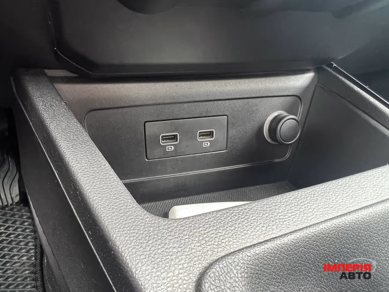 Renault Arkana - фото 21