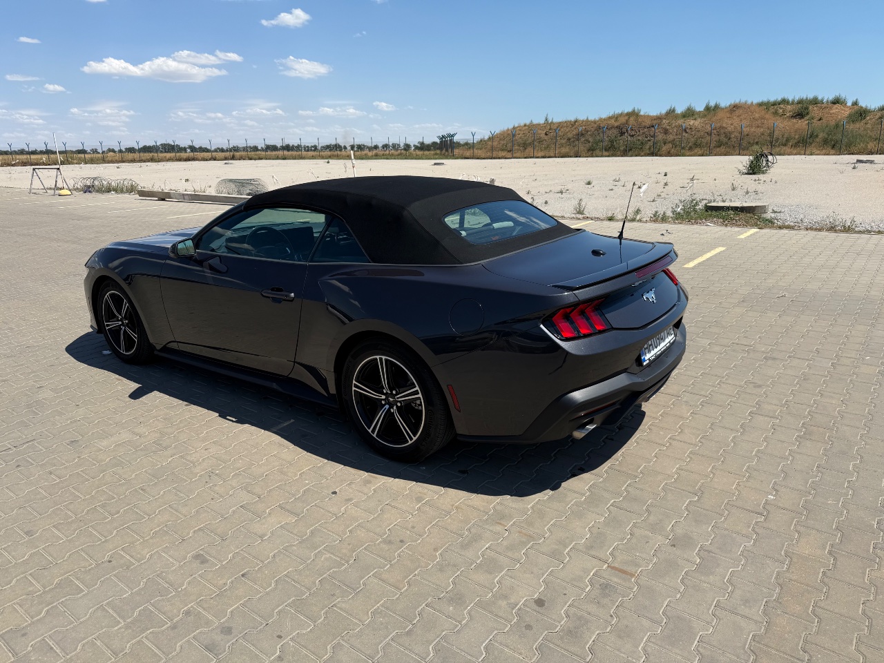 Ford Mustang - фото 3