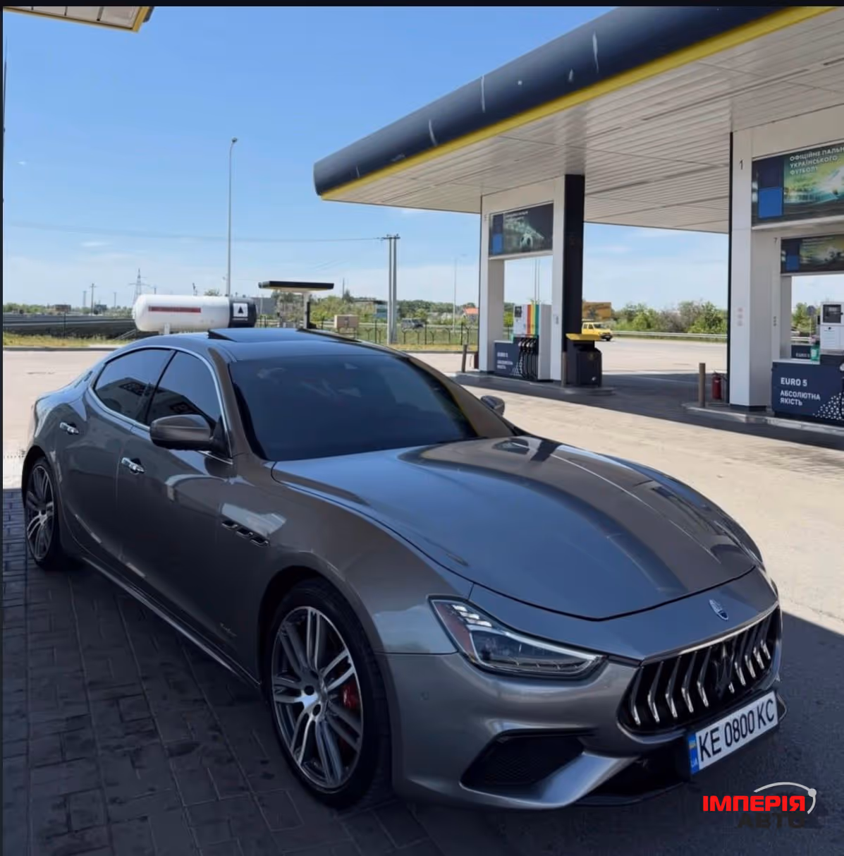 Maserati Ghibli - фото 1