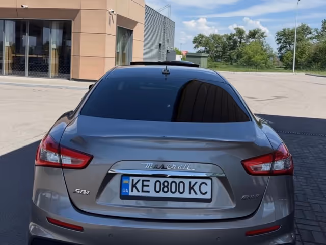 Maserati Ghibli - фото 5