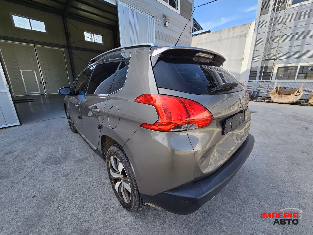 Peugeot 2008 - фото 9