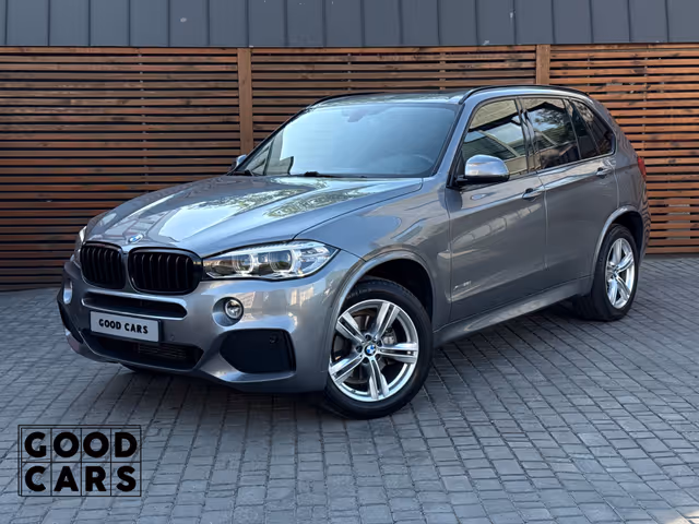 BMW X5 - фото 1