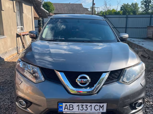 Nissan X-Trail - фото 1