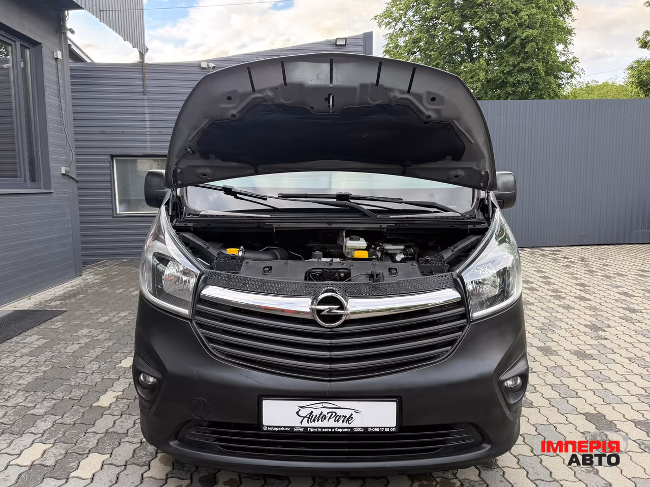 Opel Vivaro - фото 27