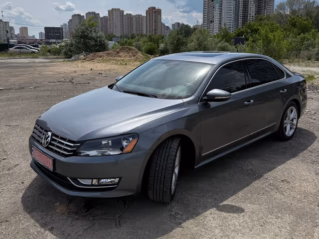 Volkswagen Passat - фото 4